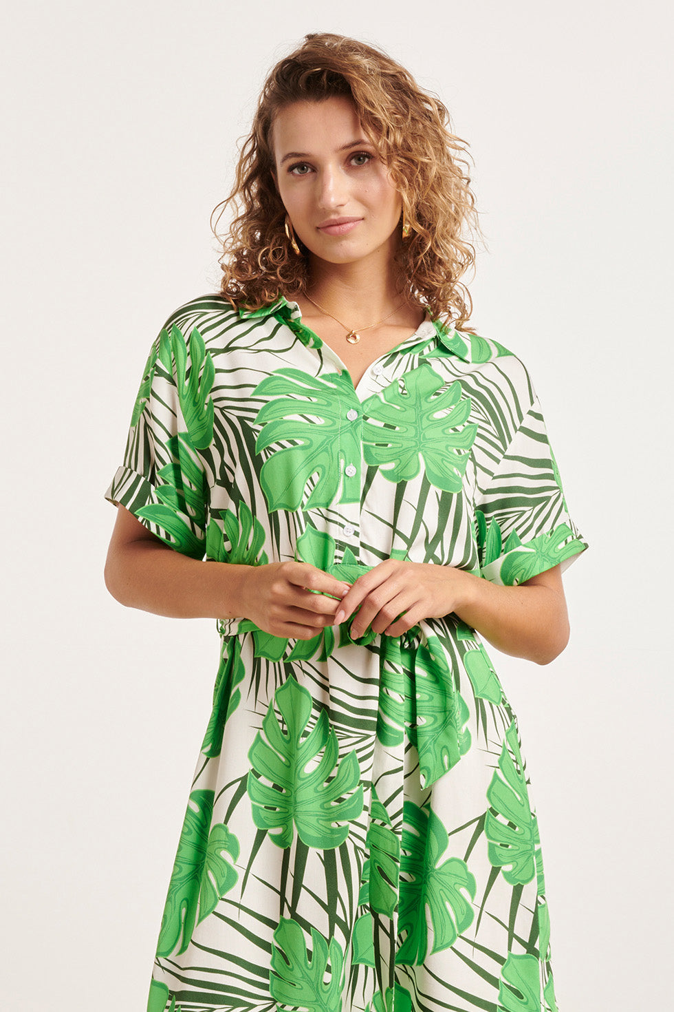 24331 Kort Blad Patroon Overhemd Jurk | White-Green