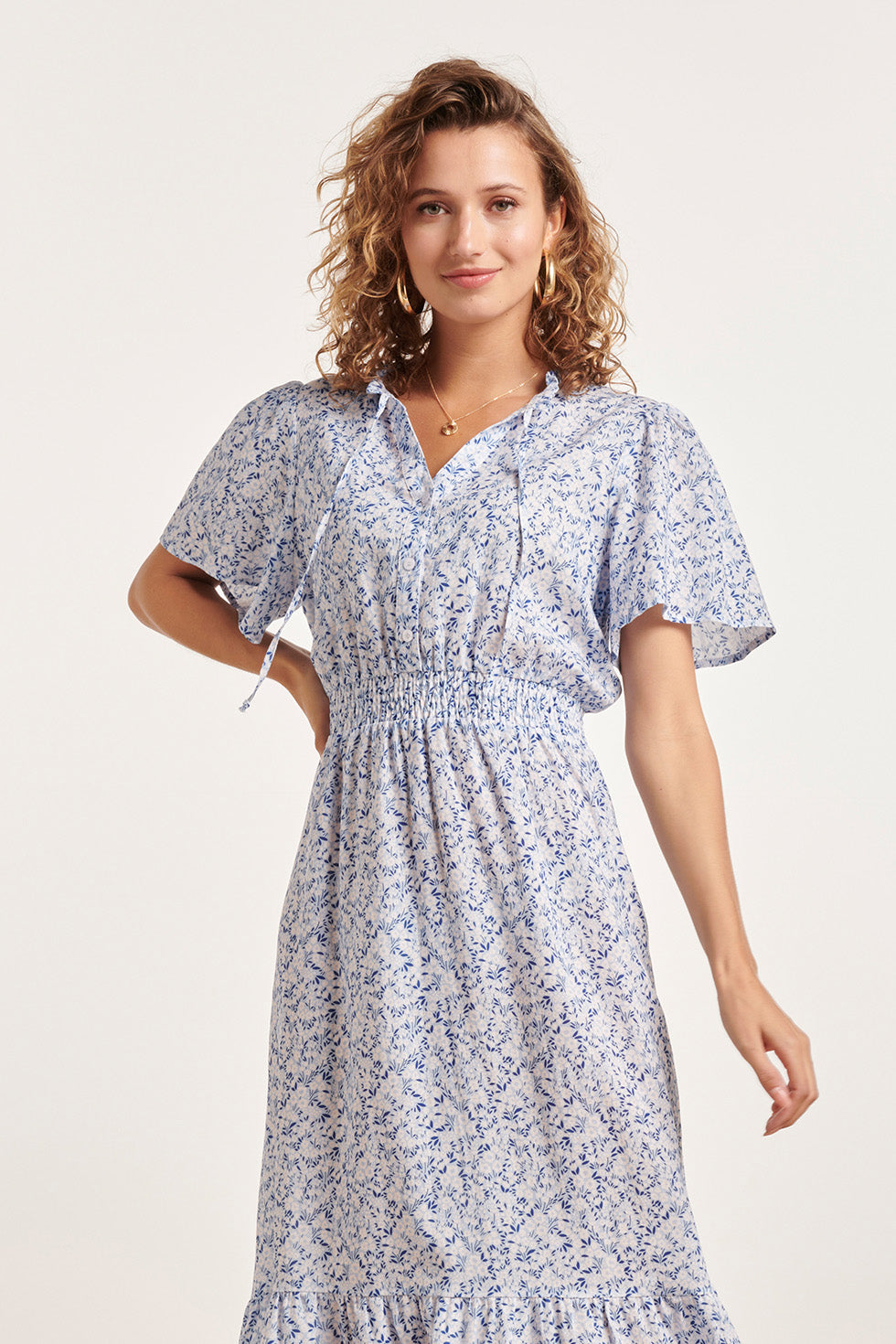 24344 Ditsy Bloemen Midi Jurk | Blue-White