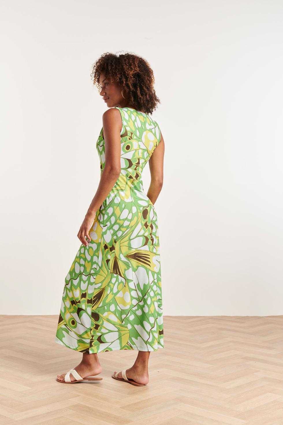 24368 Dames Maxi Jurk Met Allover Vlinder Print | Green - Muticolour