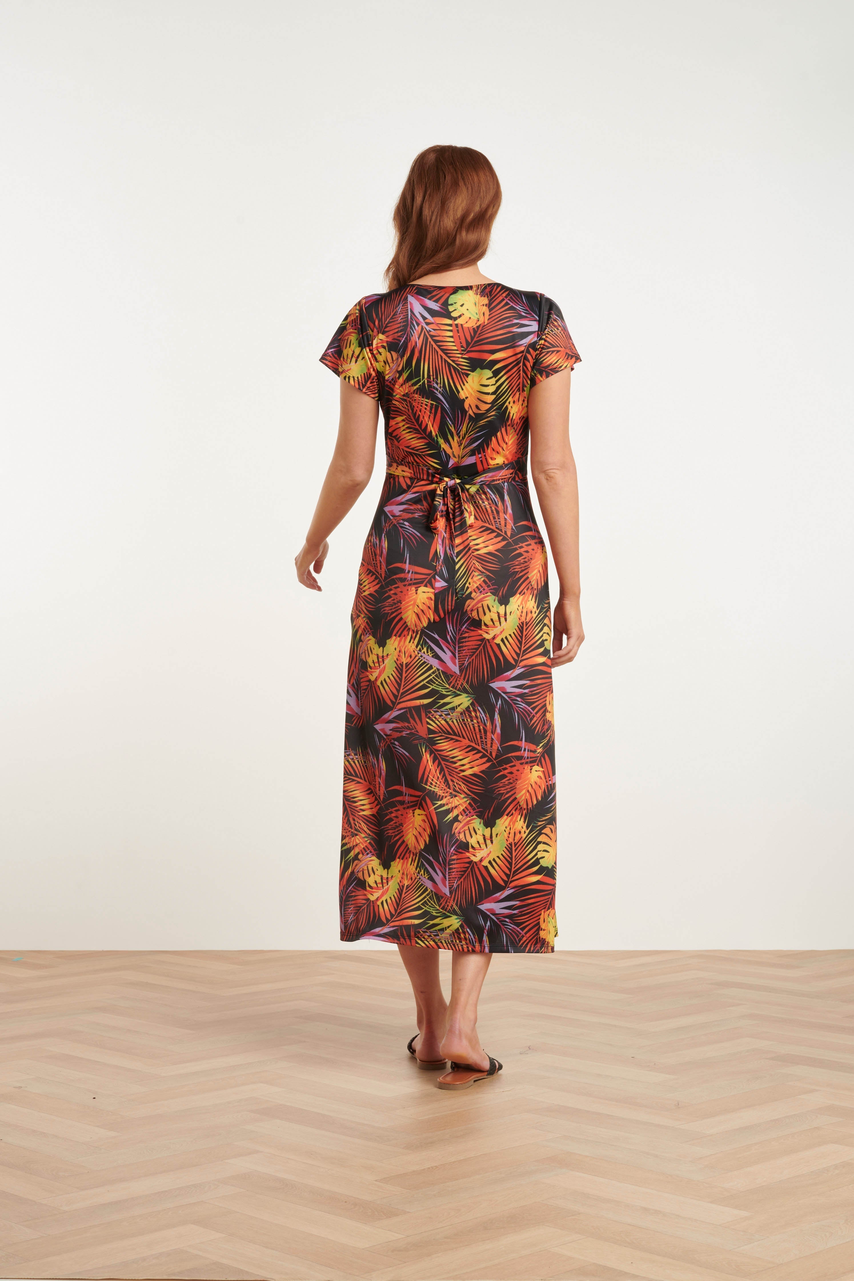 24424 Stretch Zomerjurk Met Bladprint - Trendycomfortabel | Muticolour