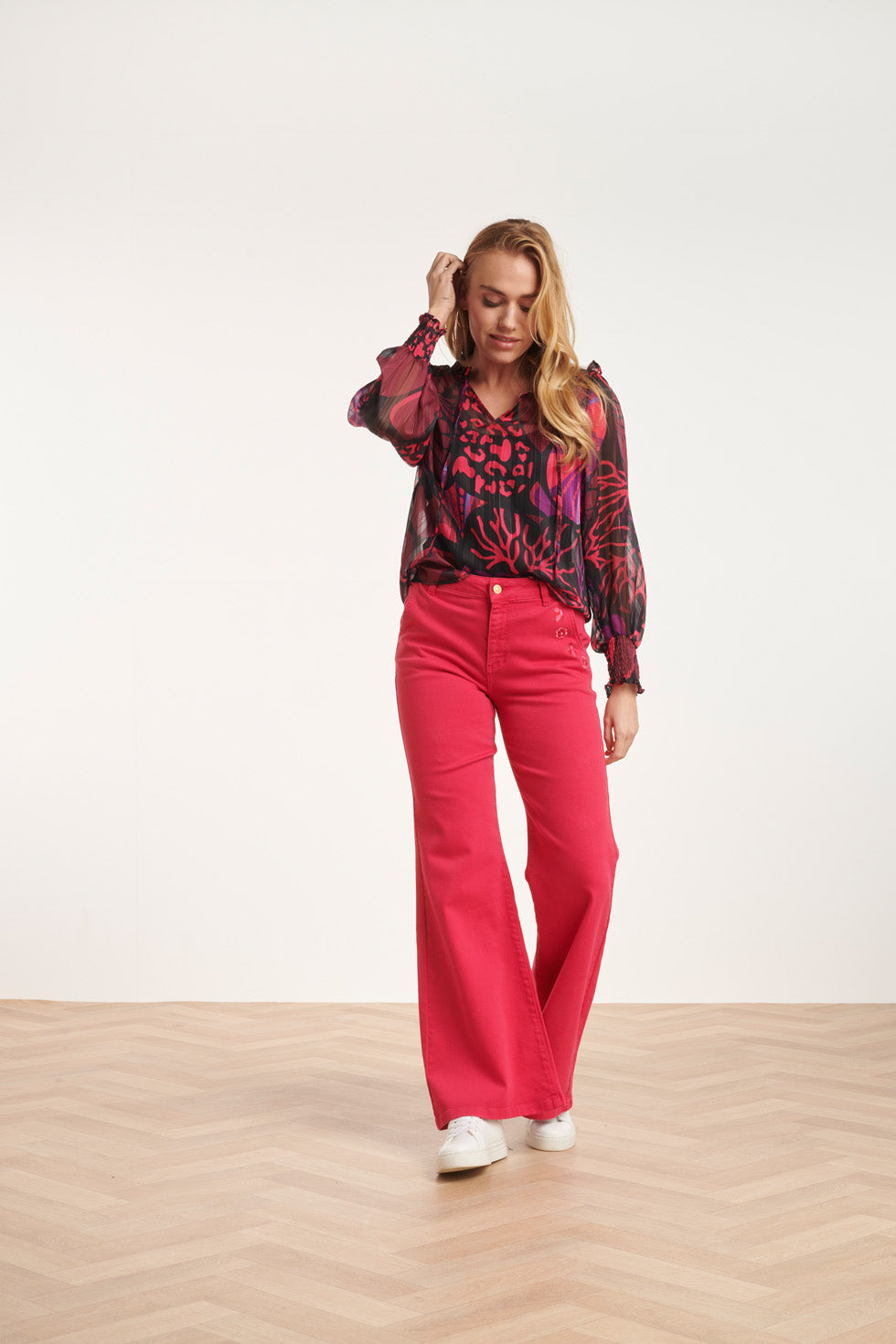 24523 Fuchsiapaarse Hartjesprint Top | Black - Muticolour