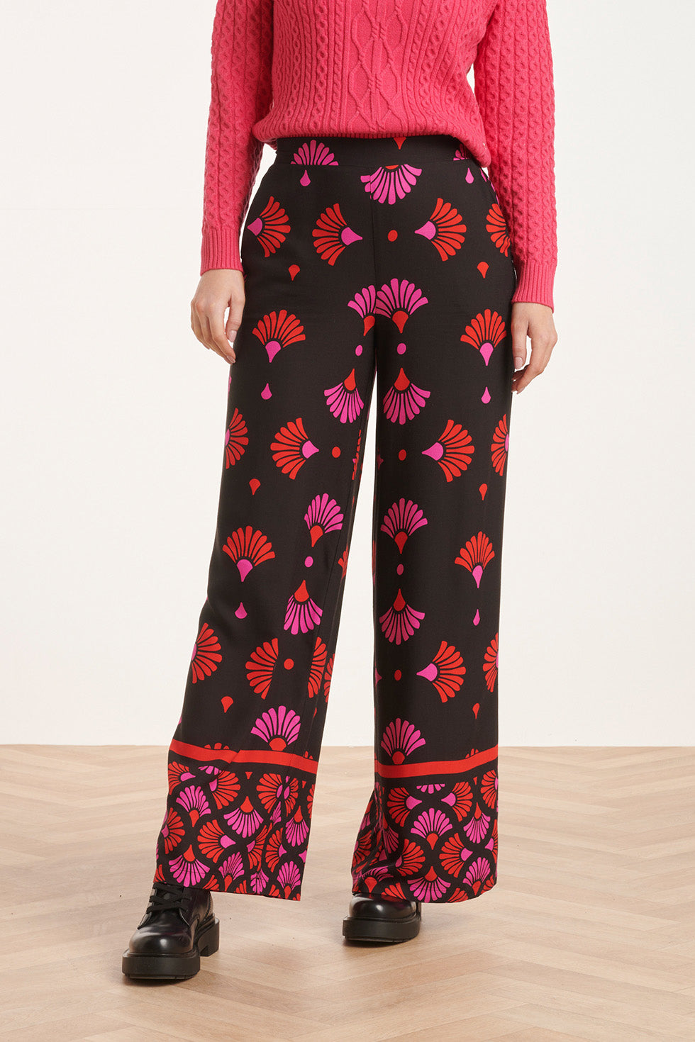 24538 E Broek Met Fuchsia Grafische Print | Black - Muticolour