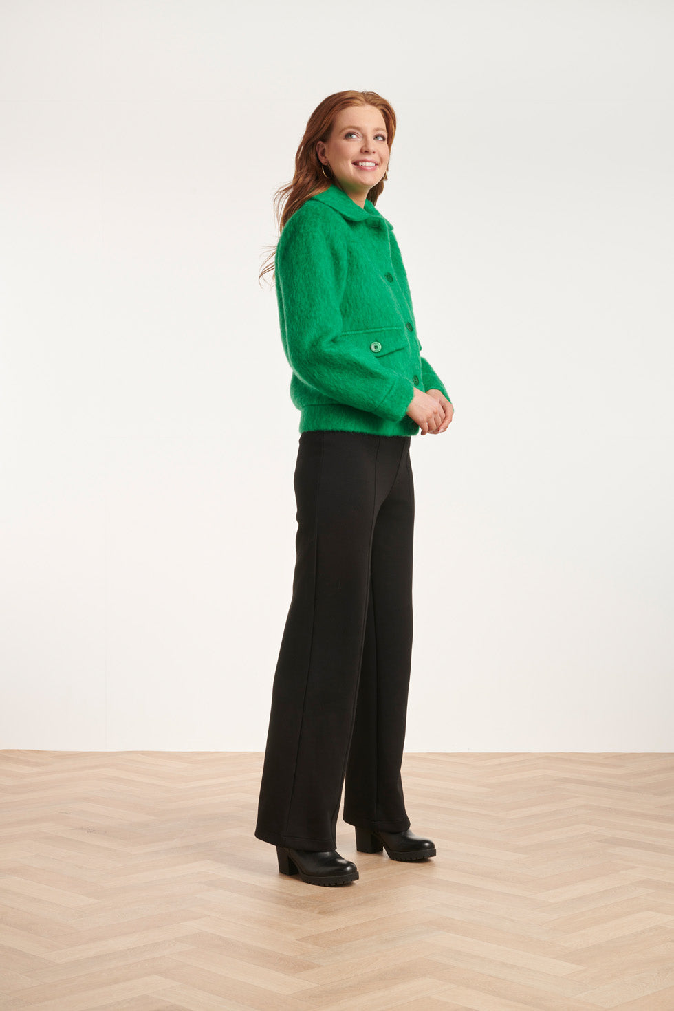 24548 Korte Jas Met Grote Zakken | Green