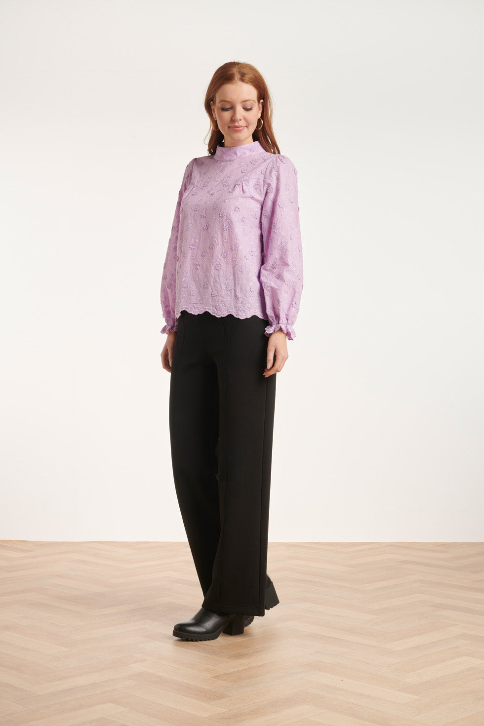 24591 Bloem Textuur Lila Blouse | Lilac