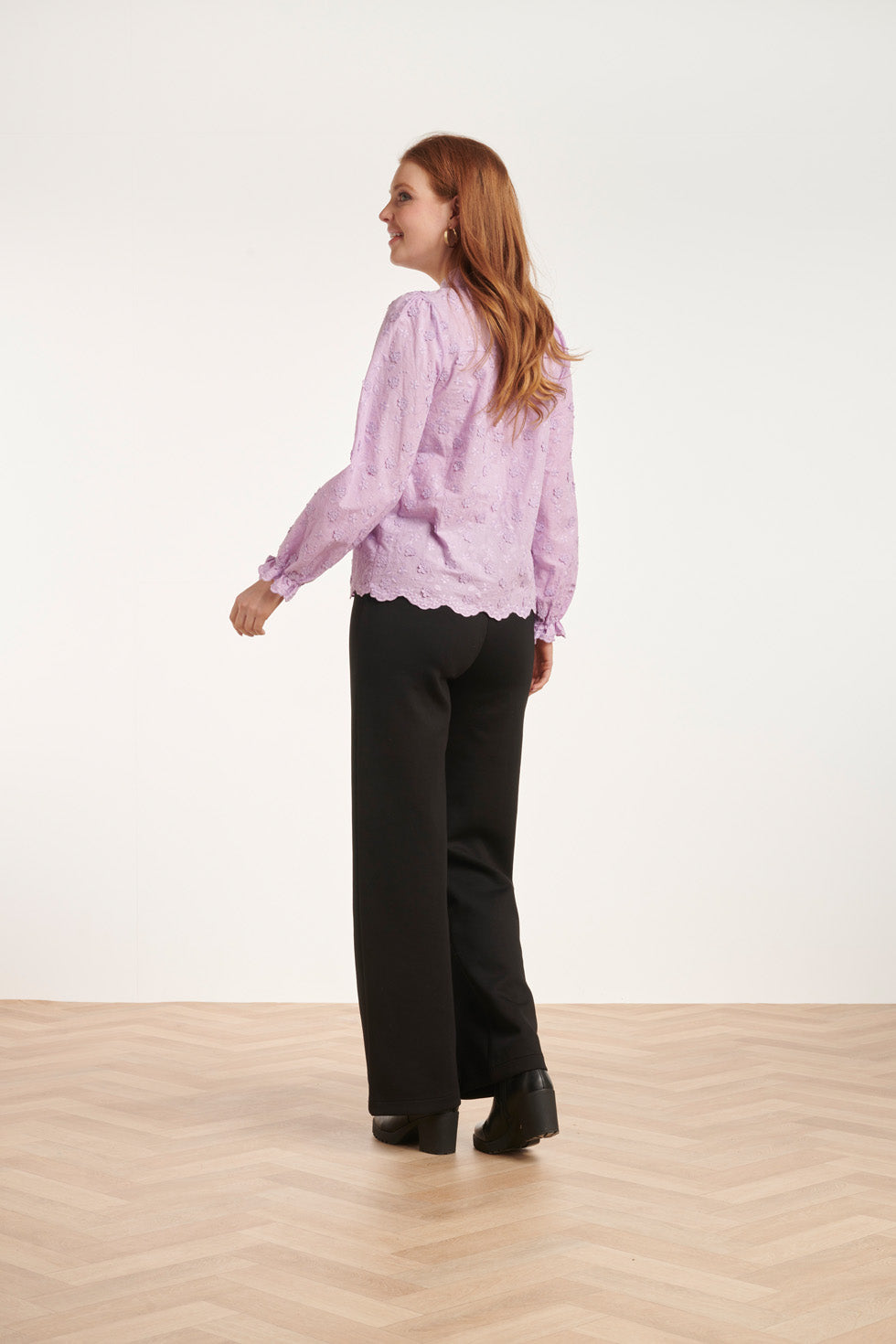 24591 Bloem Textuur Lila Blouse | Lilac