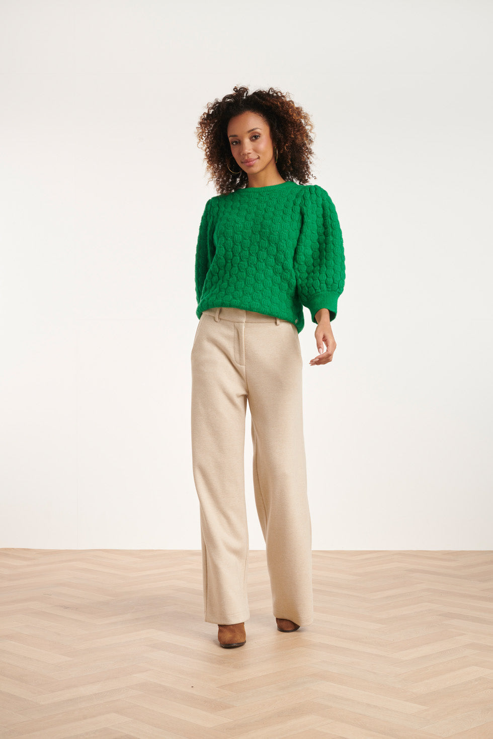 24618 Fel Gebreide Trui Met Structuur | Green