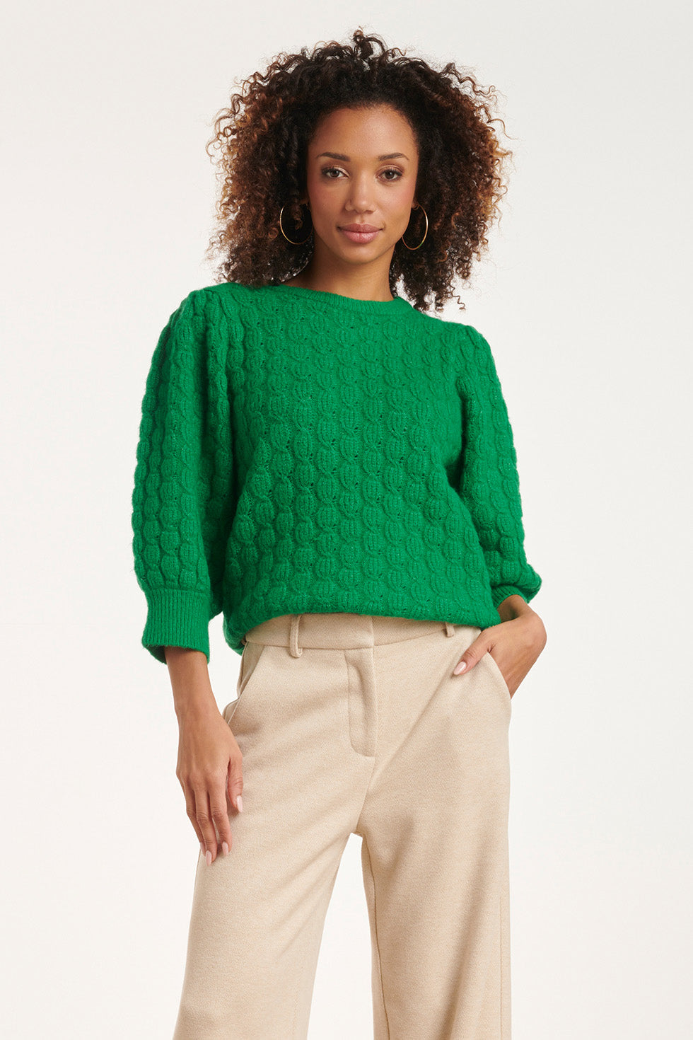 24618 Fel Gebreide Trui Met Structuur | Green