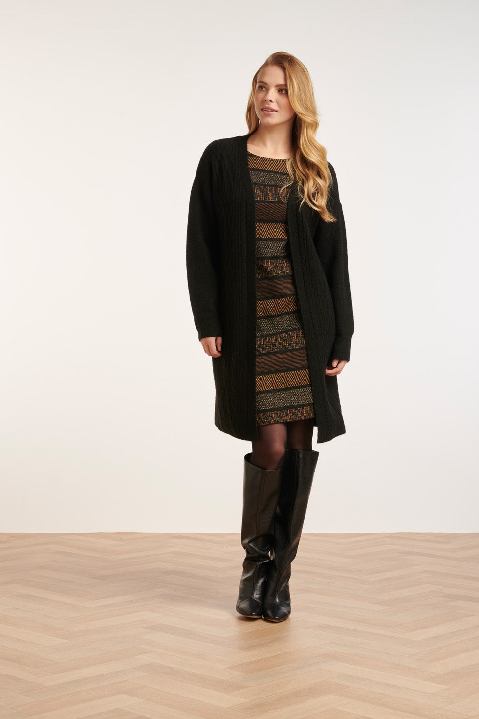 24630 Oversized Open e Cardigan Met Kabelstructuur | Black
