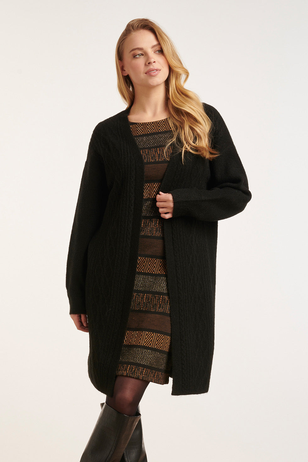 24630 Oversized Open e Cardigan Met Kabelstructuur | Black