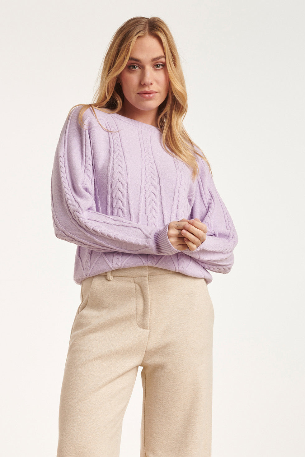 24635 Gebreide Lila Top Met Kabelstructuur | Lilac