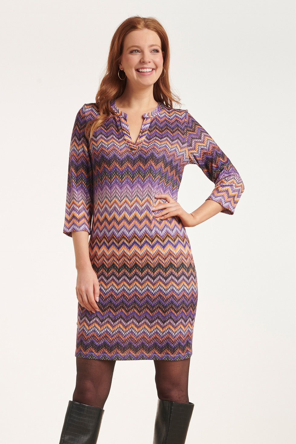24654 Jurk Met Paarse Multicolour Zigzagprint | Purple - Muticolour