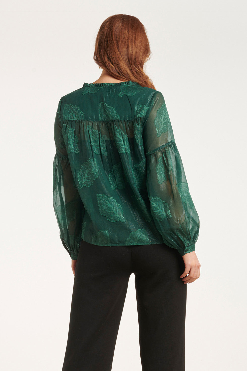 24698 Chiffon Jacquard V-Hals Top Met Bladmotief | Bottle