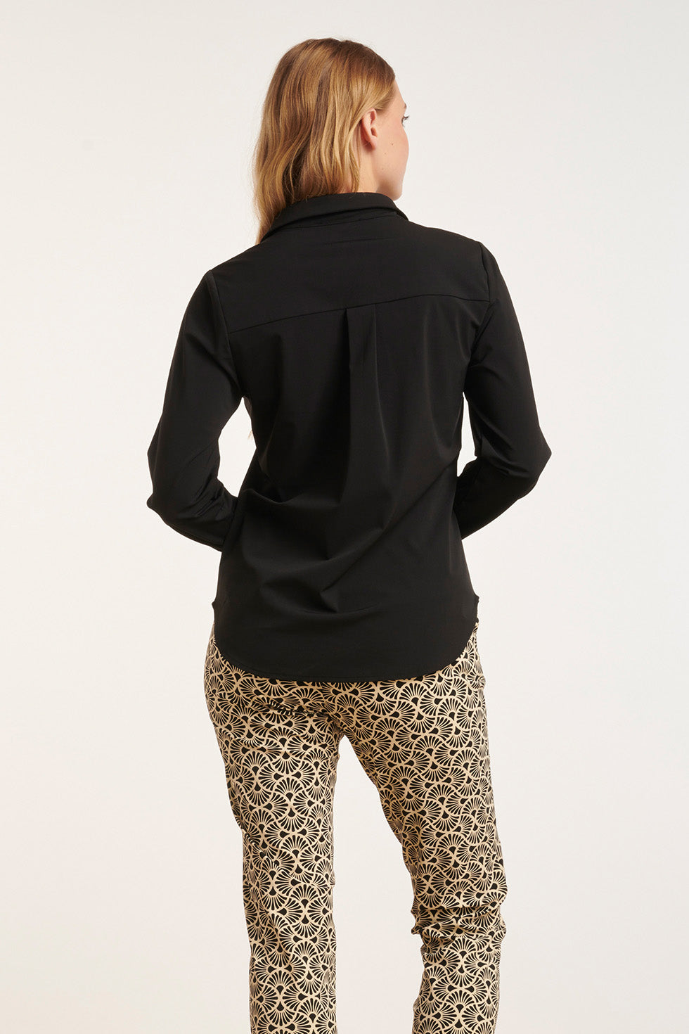 24721 E Travel Kwaliteit Top | Black