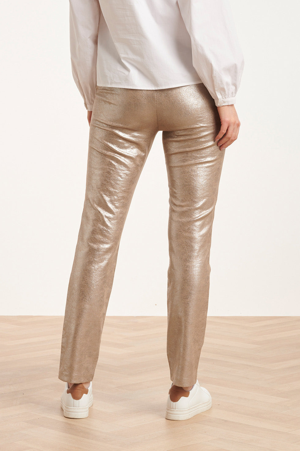 24734 Suedine Broek | Silver