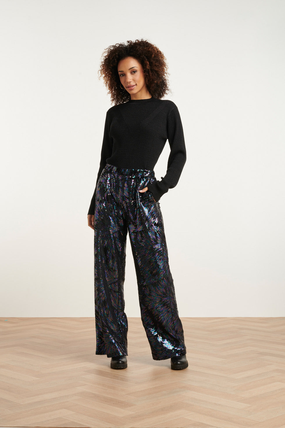 24788 E Geribde Coltrui Met Lurex | Black