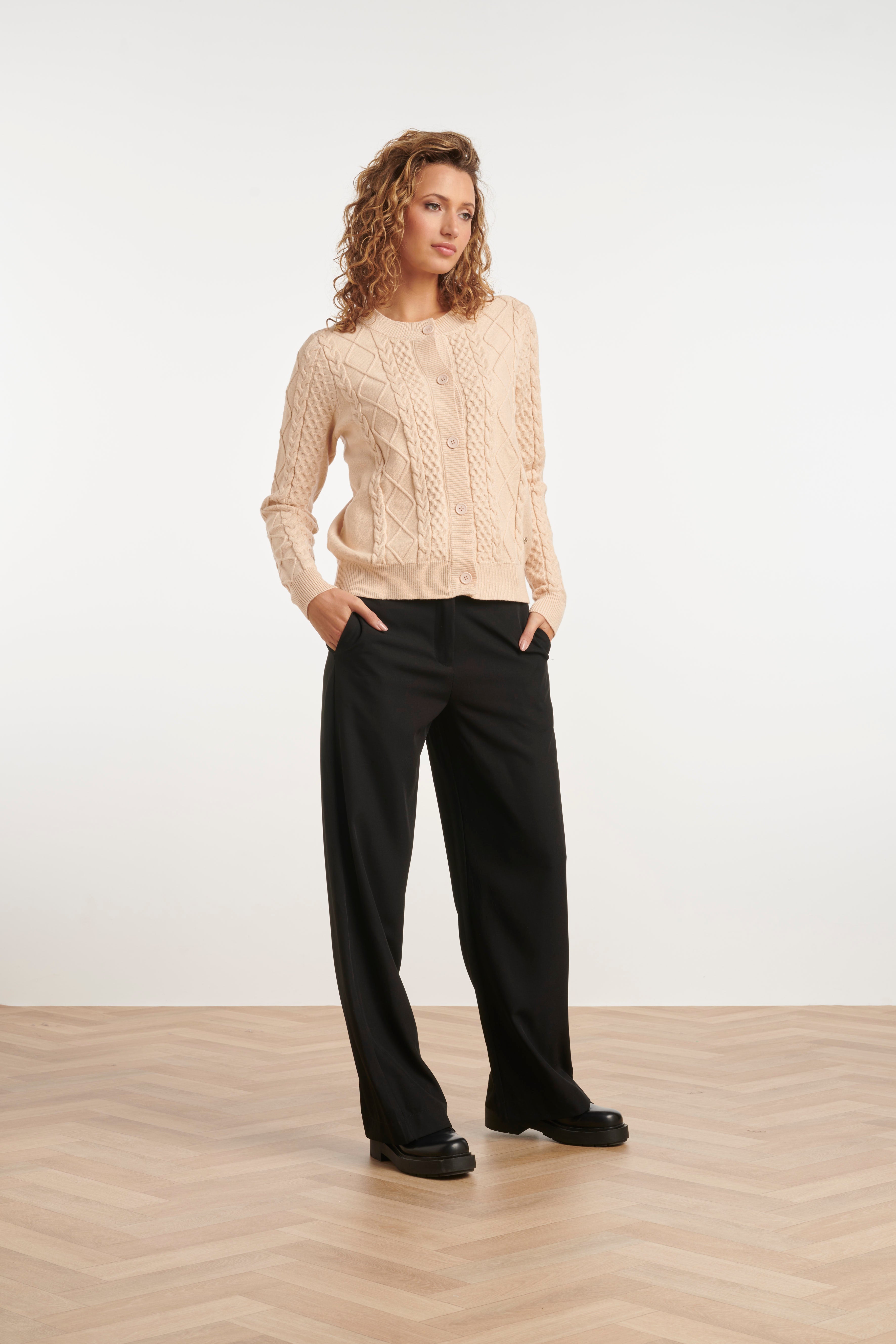 24916 E Gebreide Cardigan | Sand