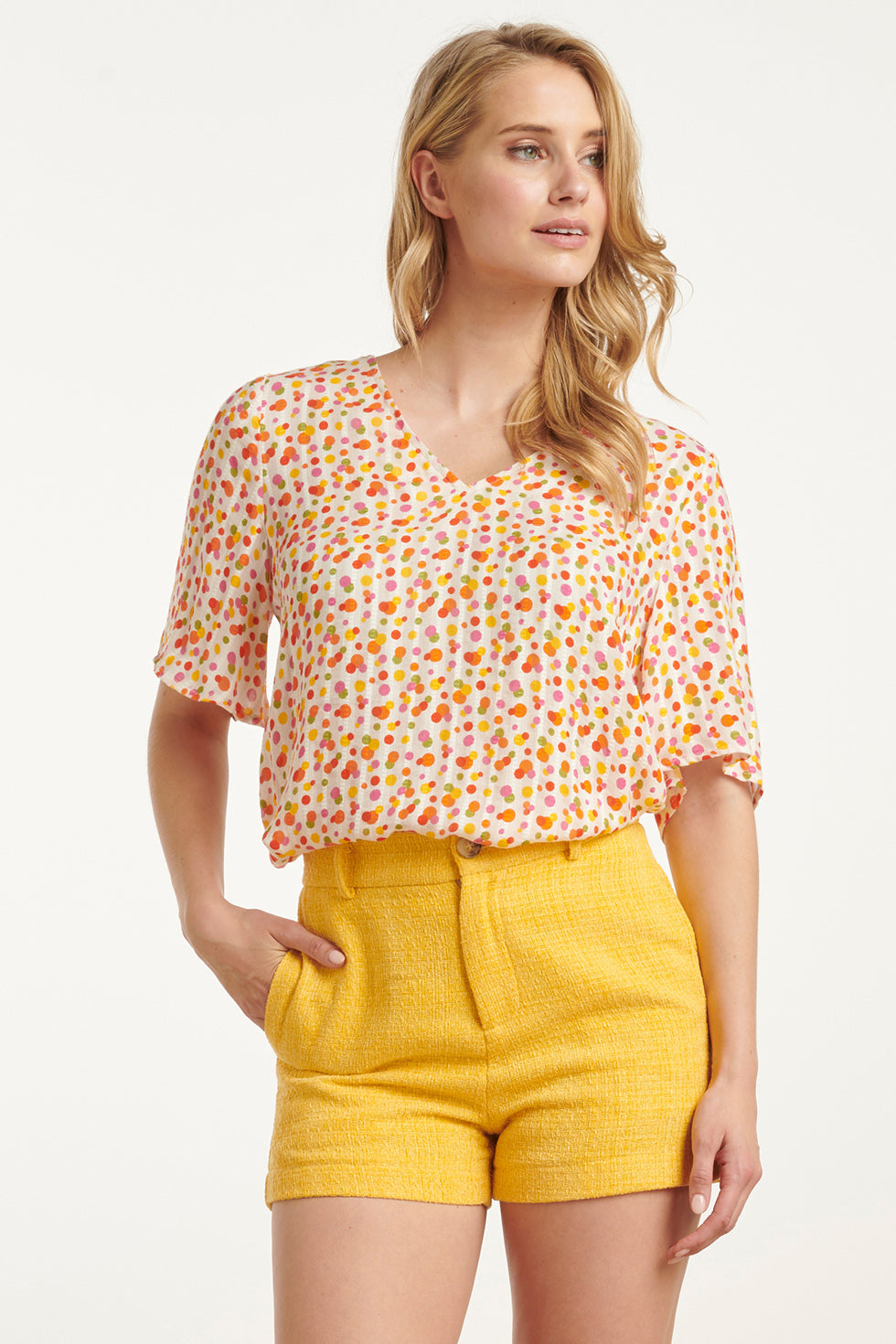 25010 V-Hals Top Met Polka Dot Print | White - Muticolour