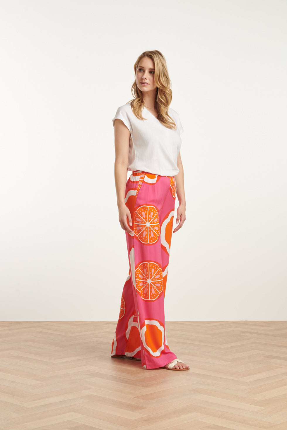 25027 Wide-Leg Broek Met Fruitprint | Pink-Multicolour