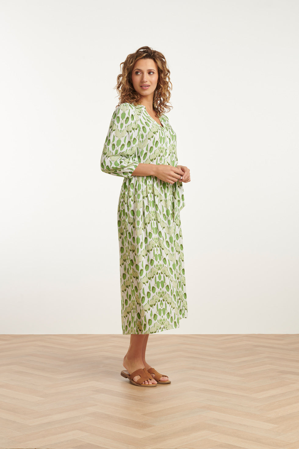 25032 V-Hals Midi Jurk Met Slangenprint | White-Light Green