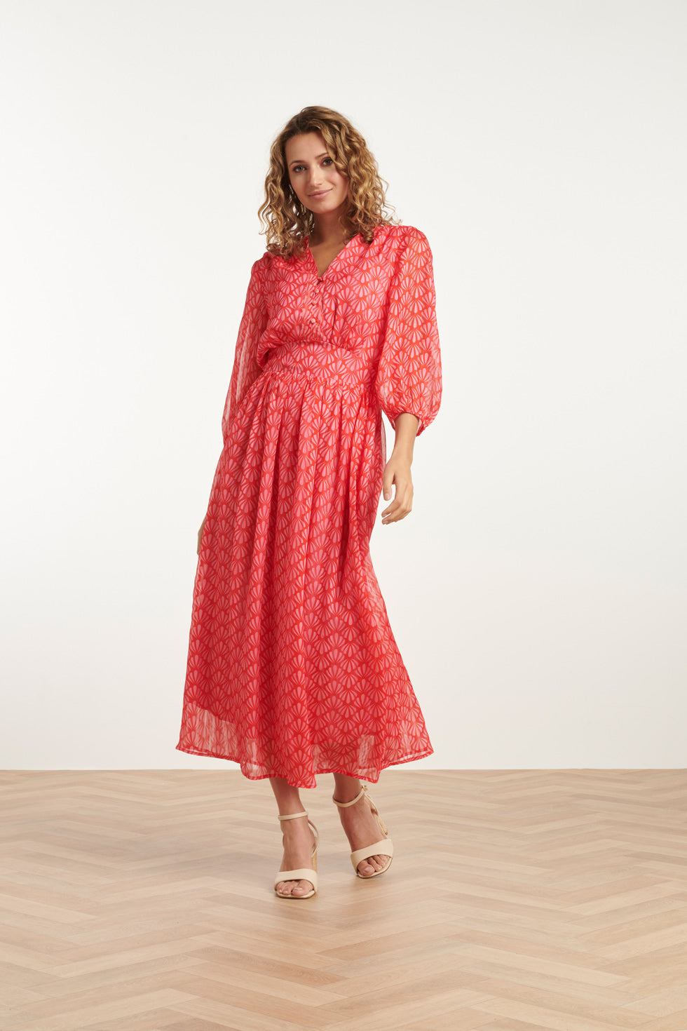 25050 Elegante Maxi Chiffon Jurk Met Schelpprint | Red-Pink