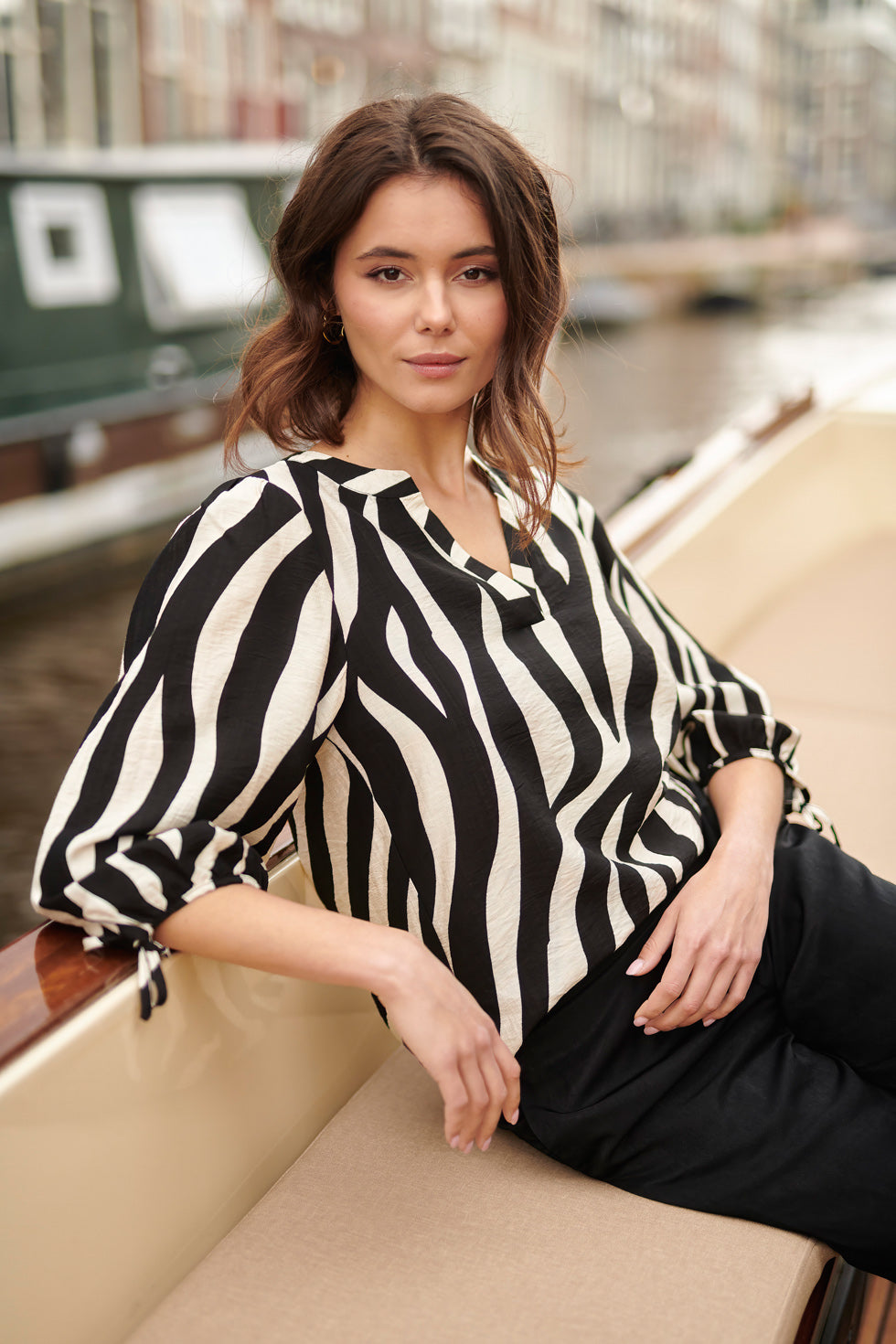 25076 E Zebra Print Top | Offwhite-Black
