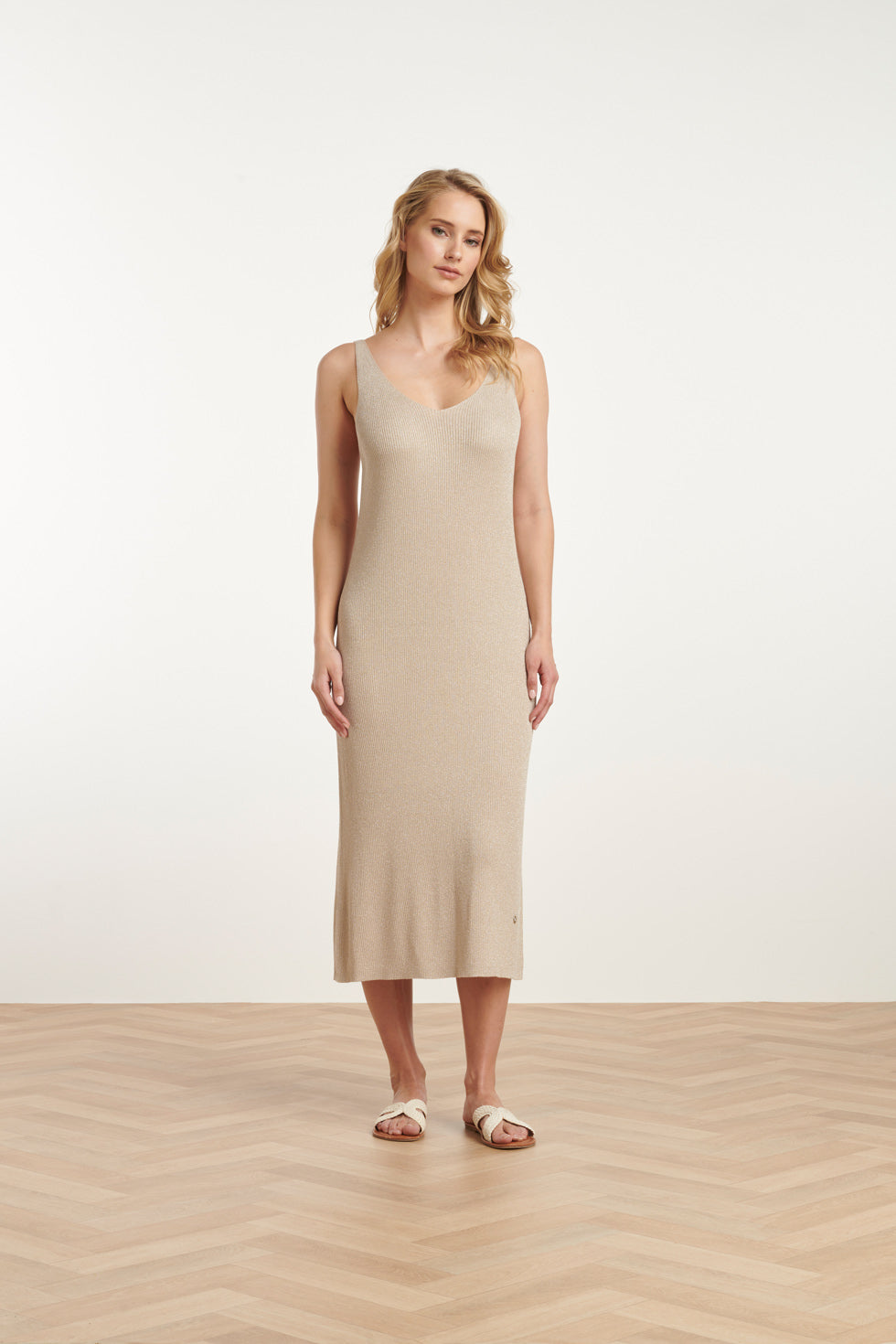 25106 Lurex Gebreide Strappy Midi-Jurk | Sand
