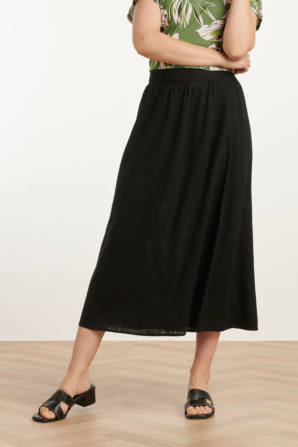 25149 E Linnen Midi Rok | Black
