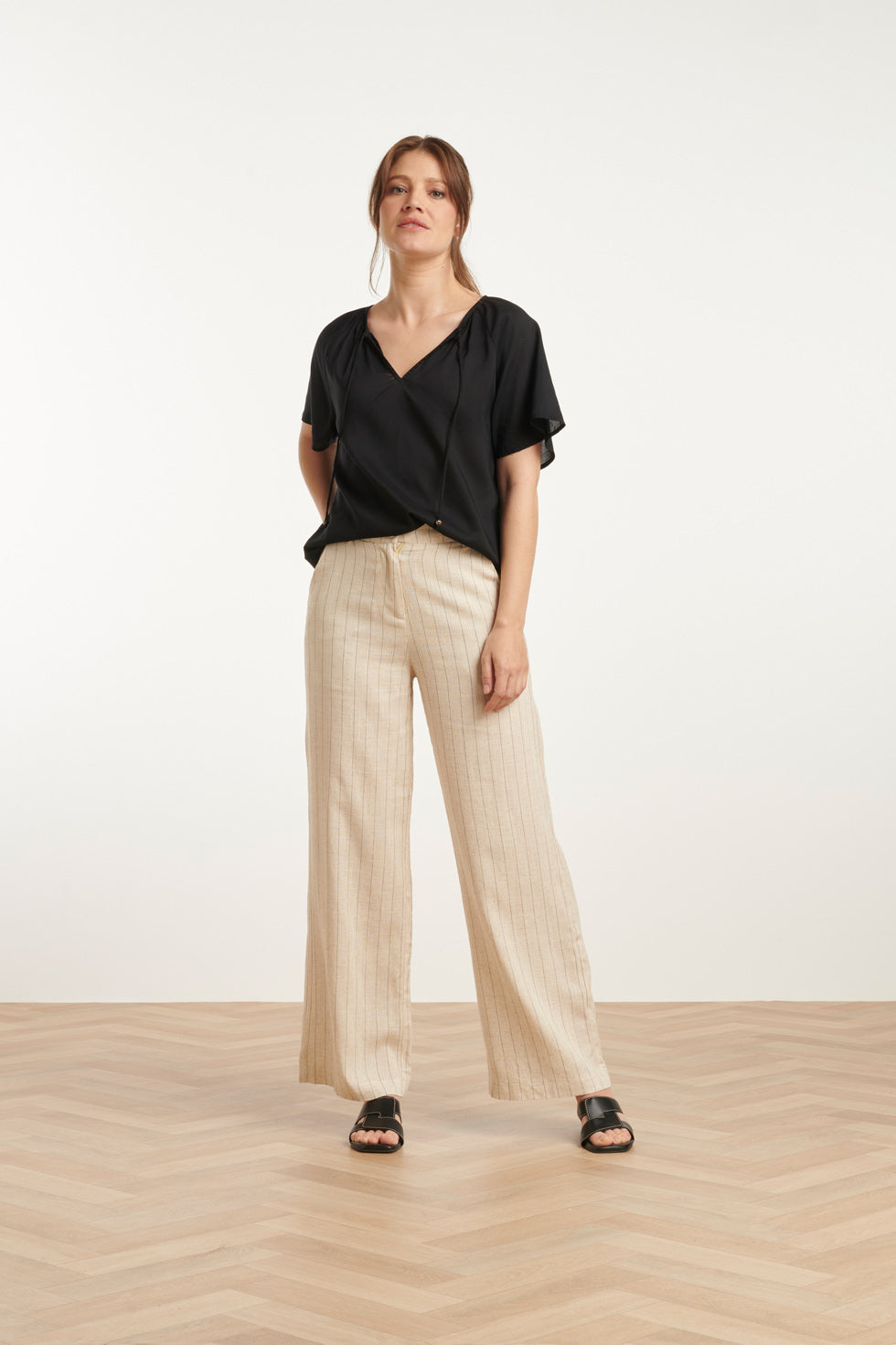 25192 Viscose Top | Black