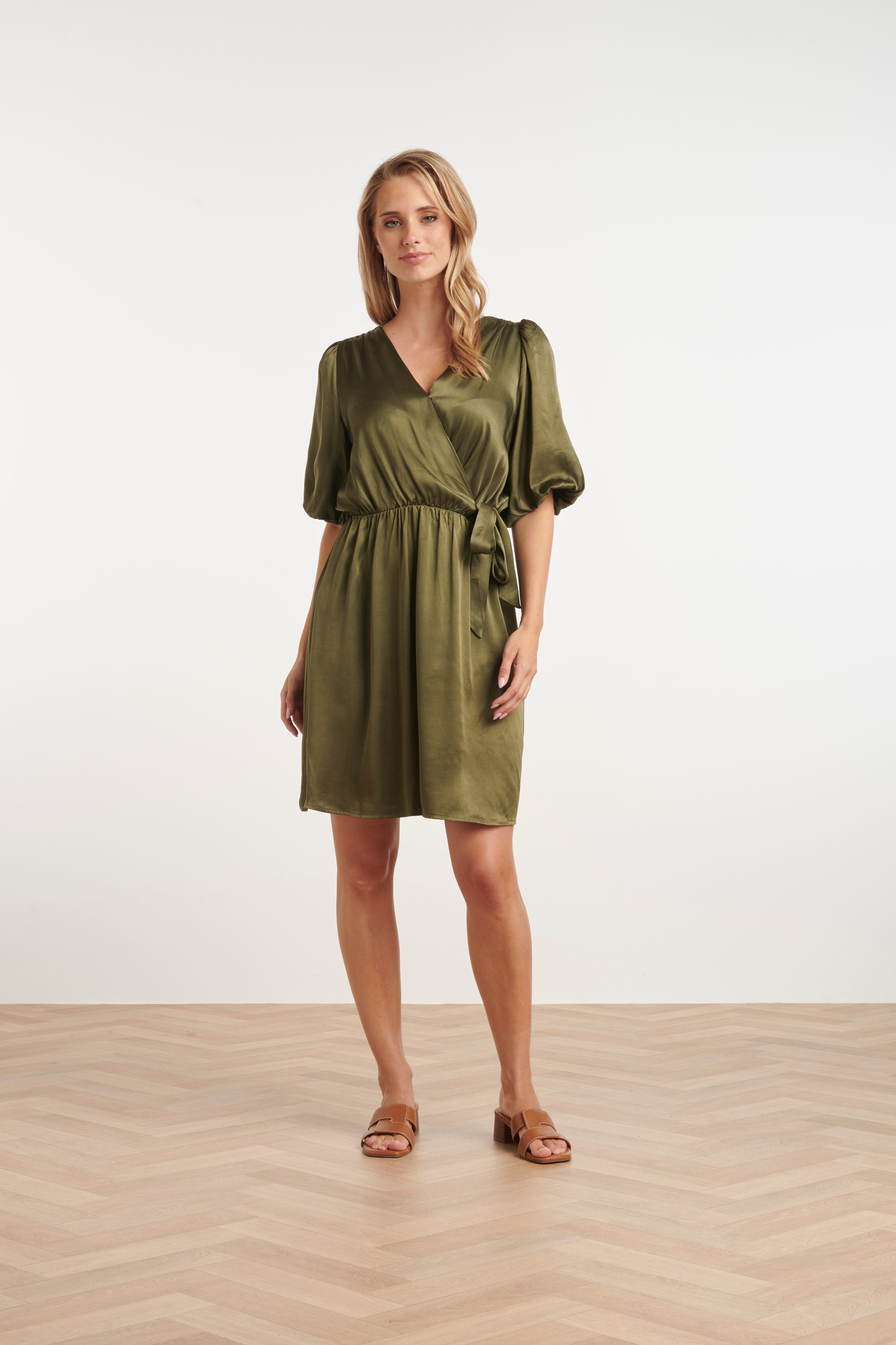 25322, Jurken | Army Green