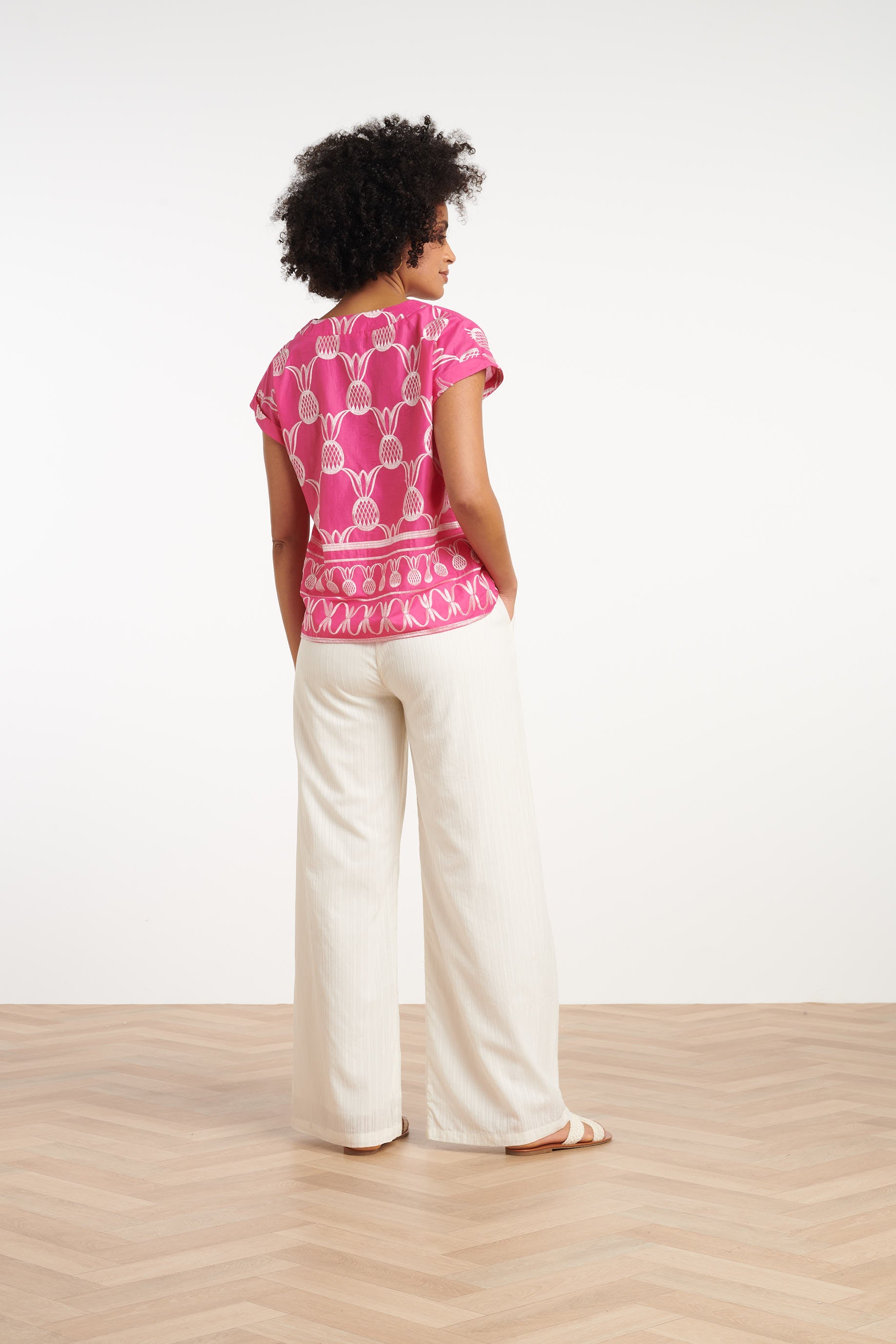 25359, Tops | Fuchsia-White