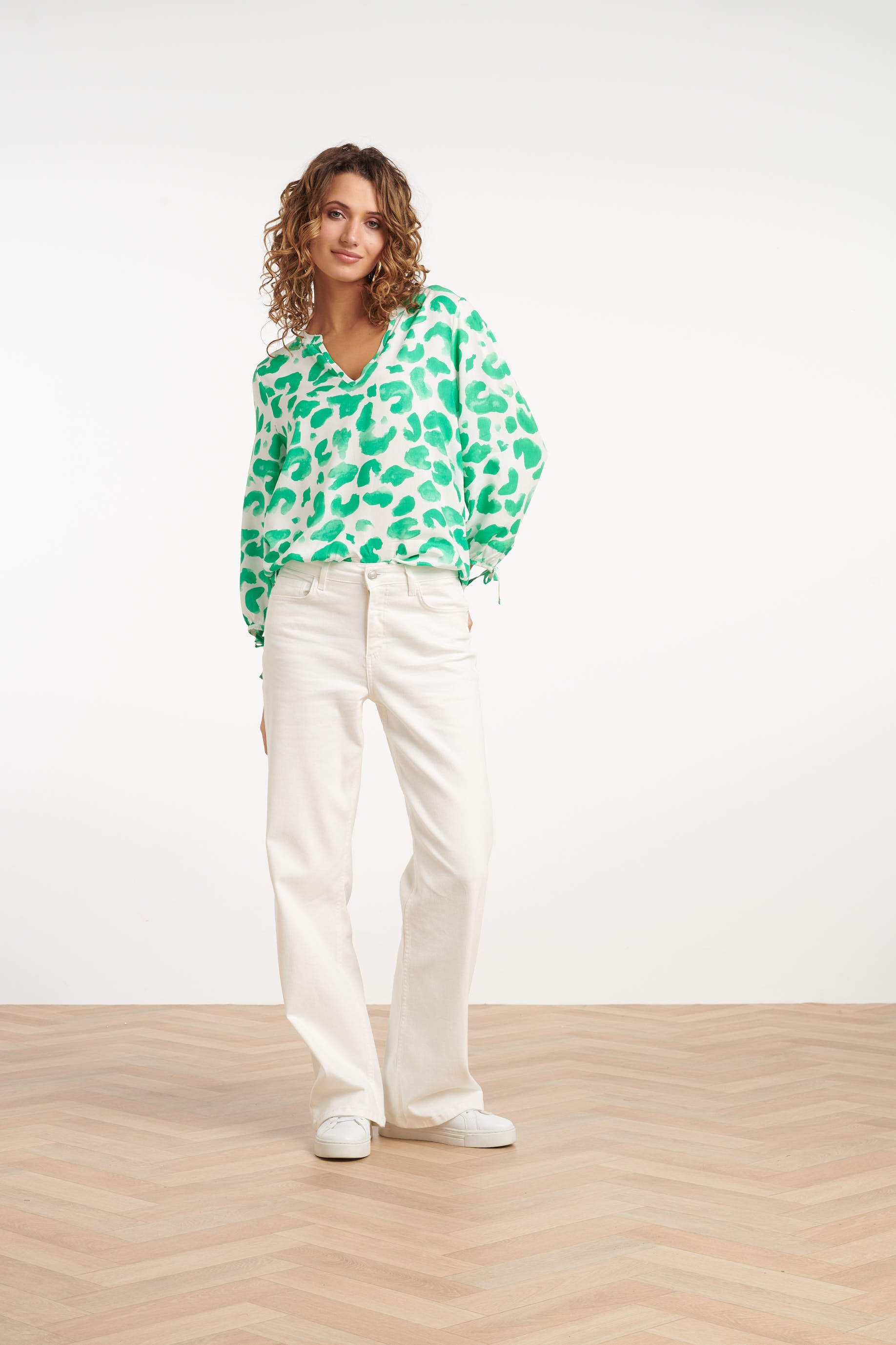 25409, Tops | White-Green