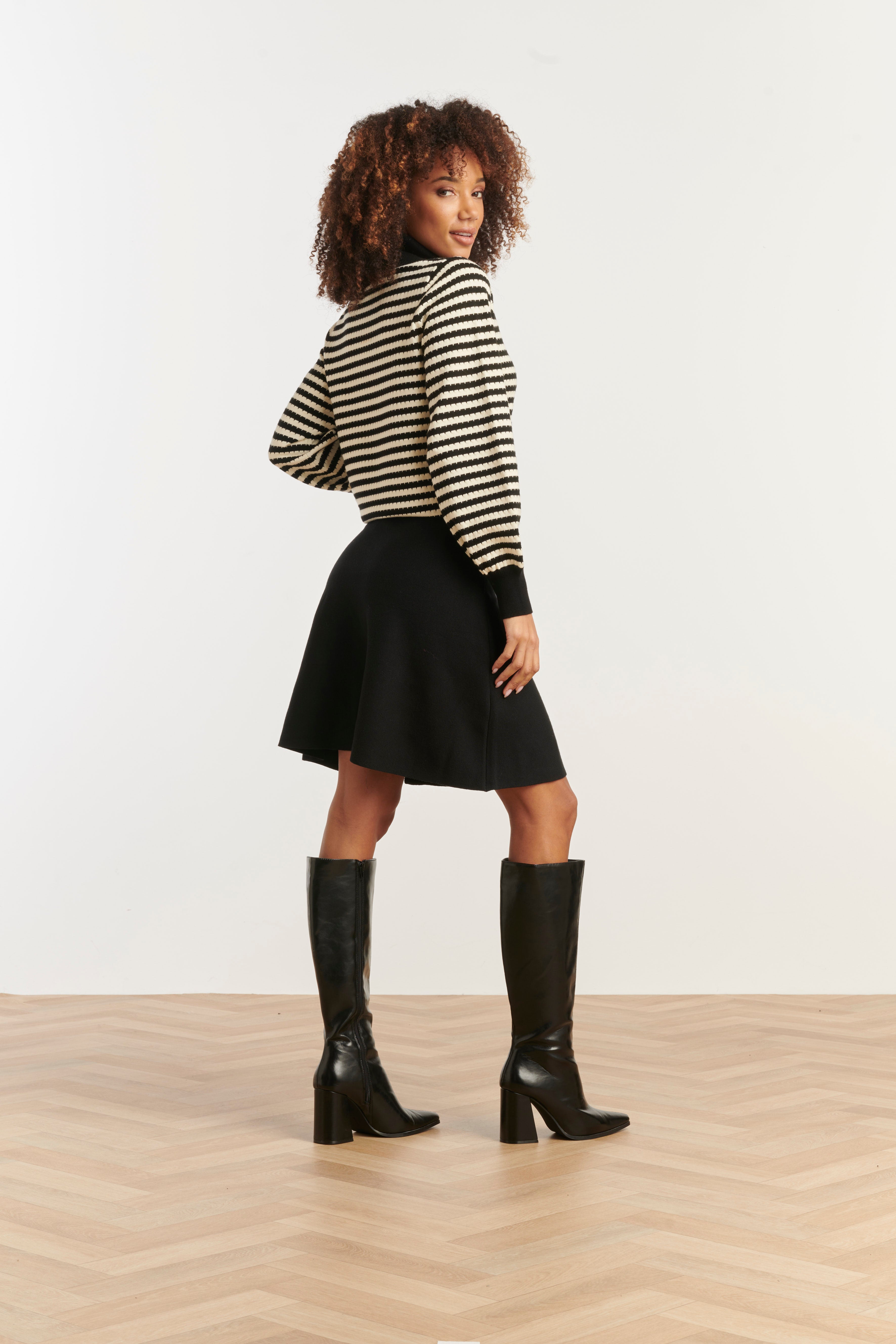 25506 Smashed Lemon Damesgeknoopt Gebreide Rok | Black