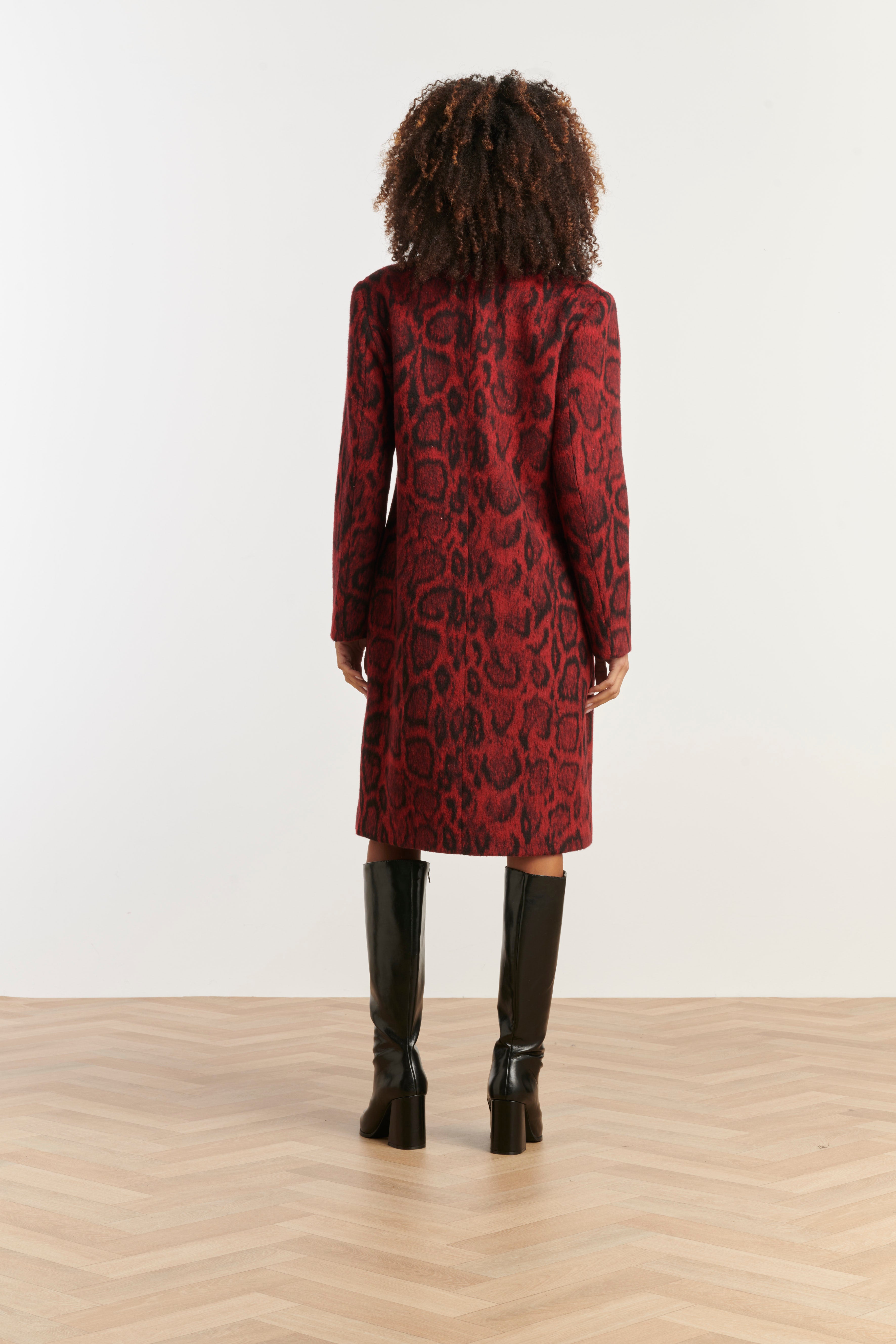 25540 DierenprInt Jas in Rood Met Zwart | Red - Black