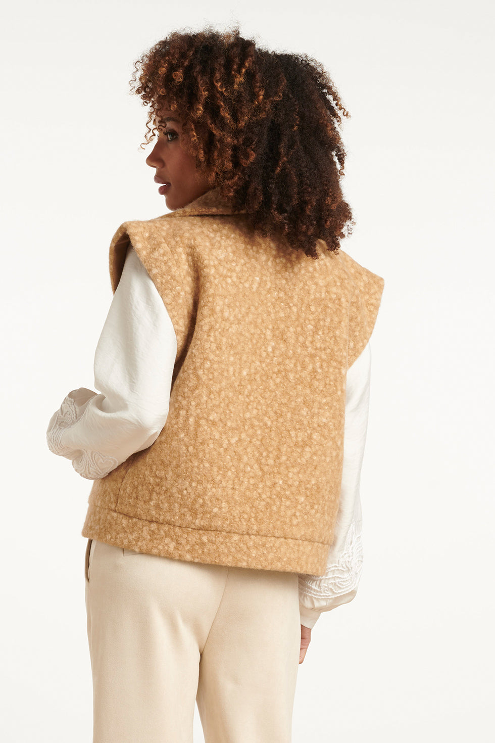25551 Damesbouclé Gilet Met Kraag | Camel