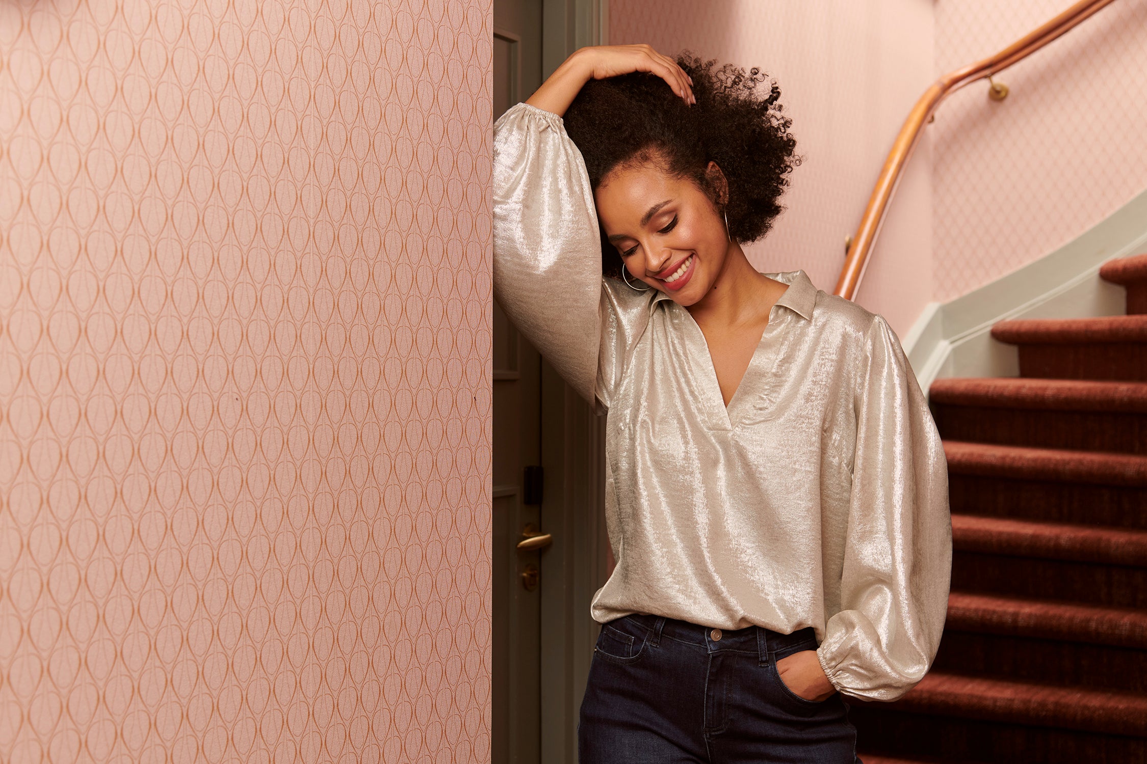 25633 Smashed Lemon Damesglanzende Top met Trendy Losvallende P... | Silver