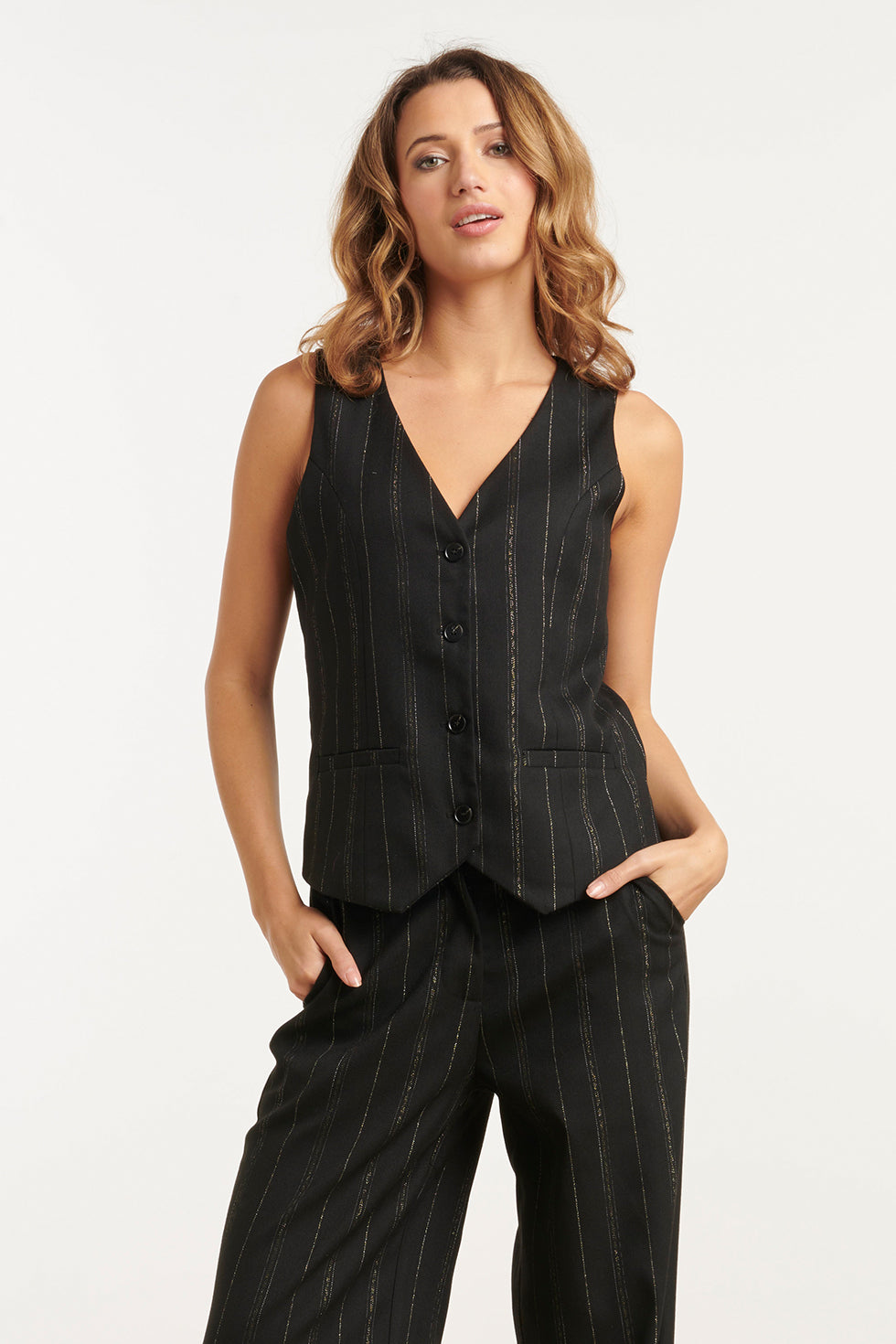 25781 – Smashed Lemon Gilet met fijn streepdessin | Black