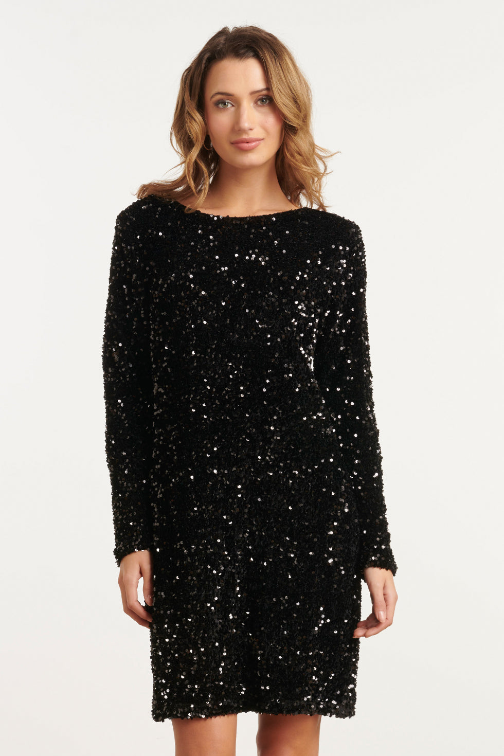 25783 – Smashed Lemon Pailletten jurk met satijnen strikdetail | Black