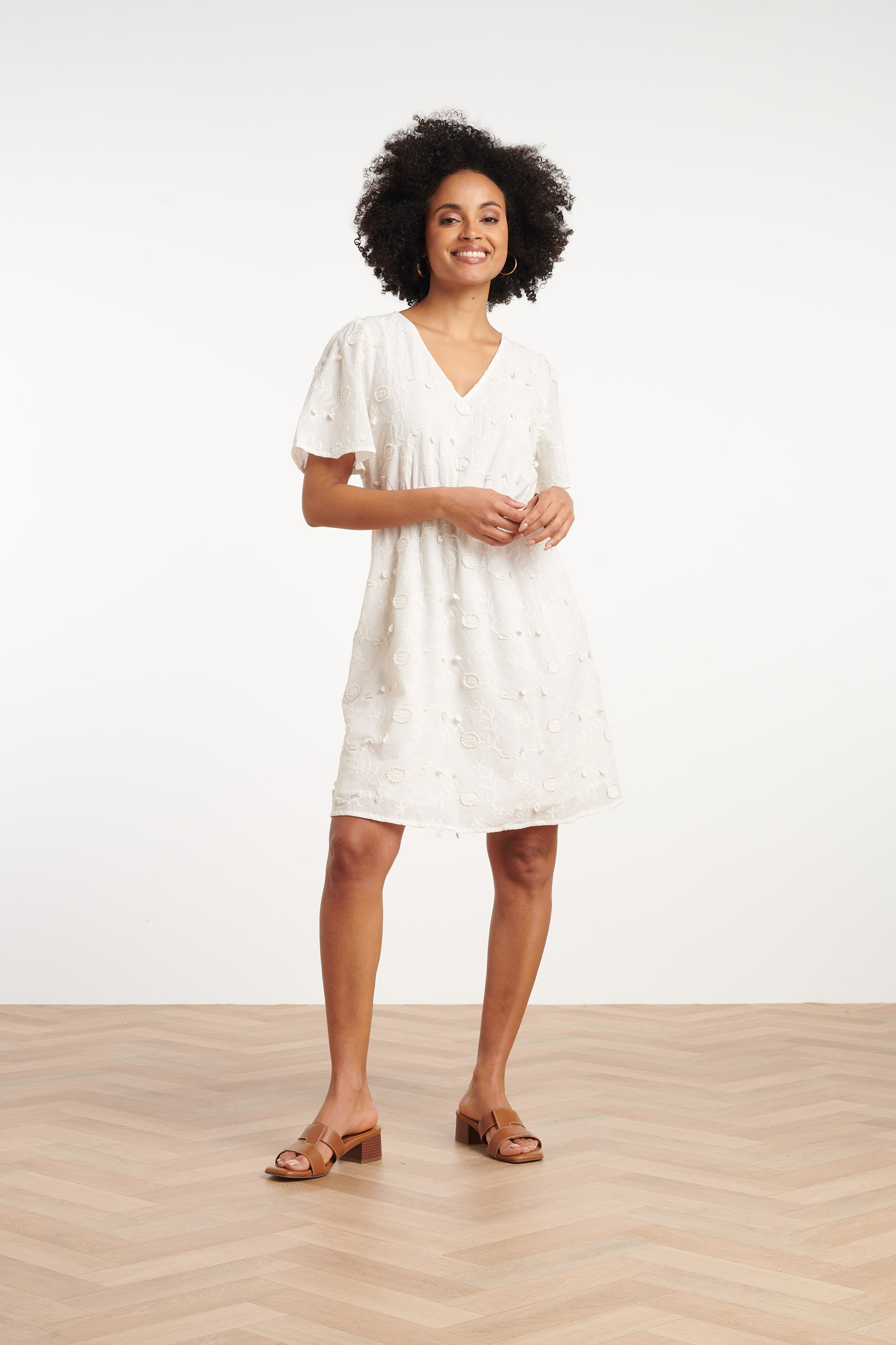 35002, Jurken | White