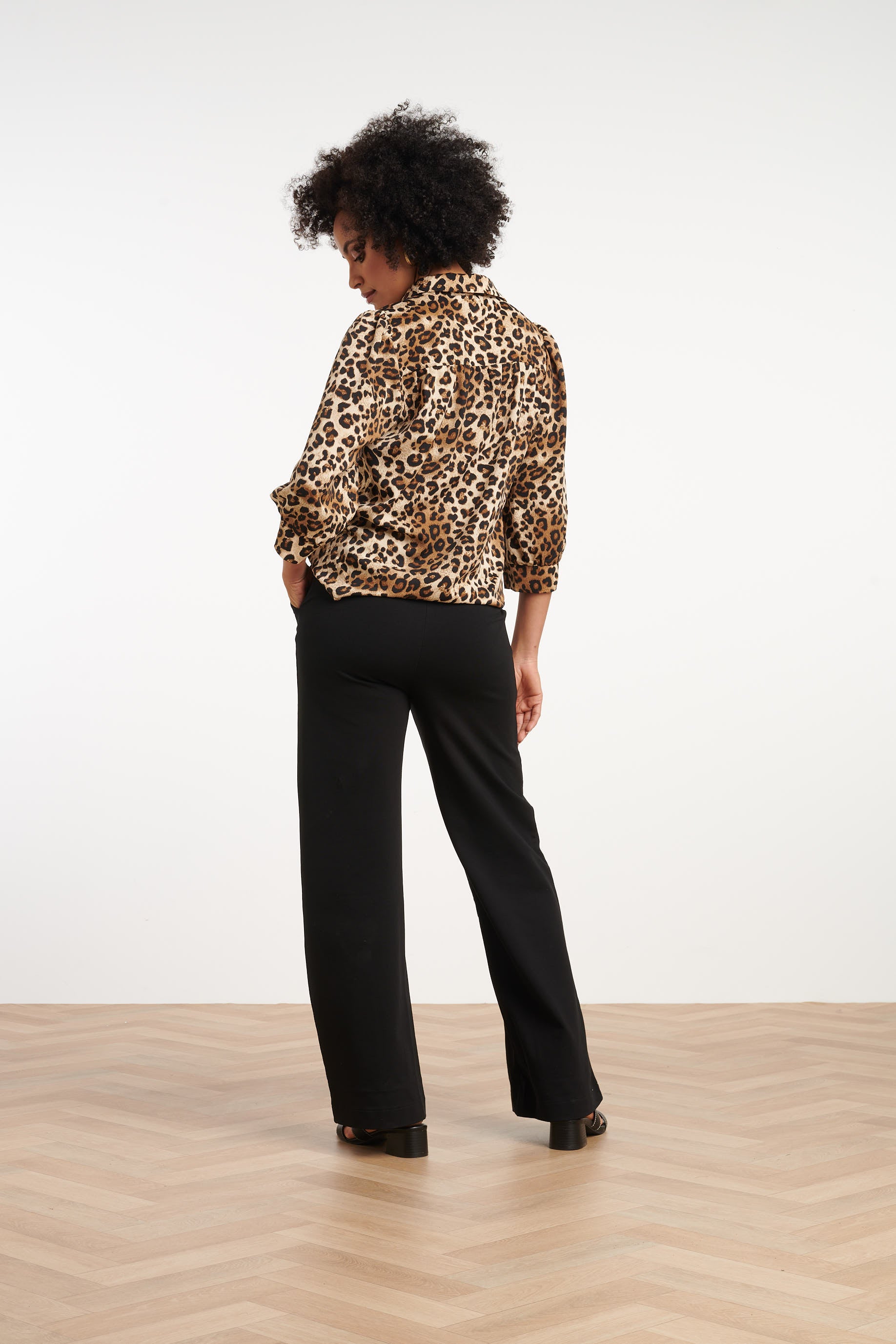 35117, Tops | Sand-Multicolour
