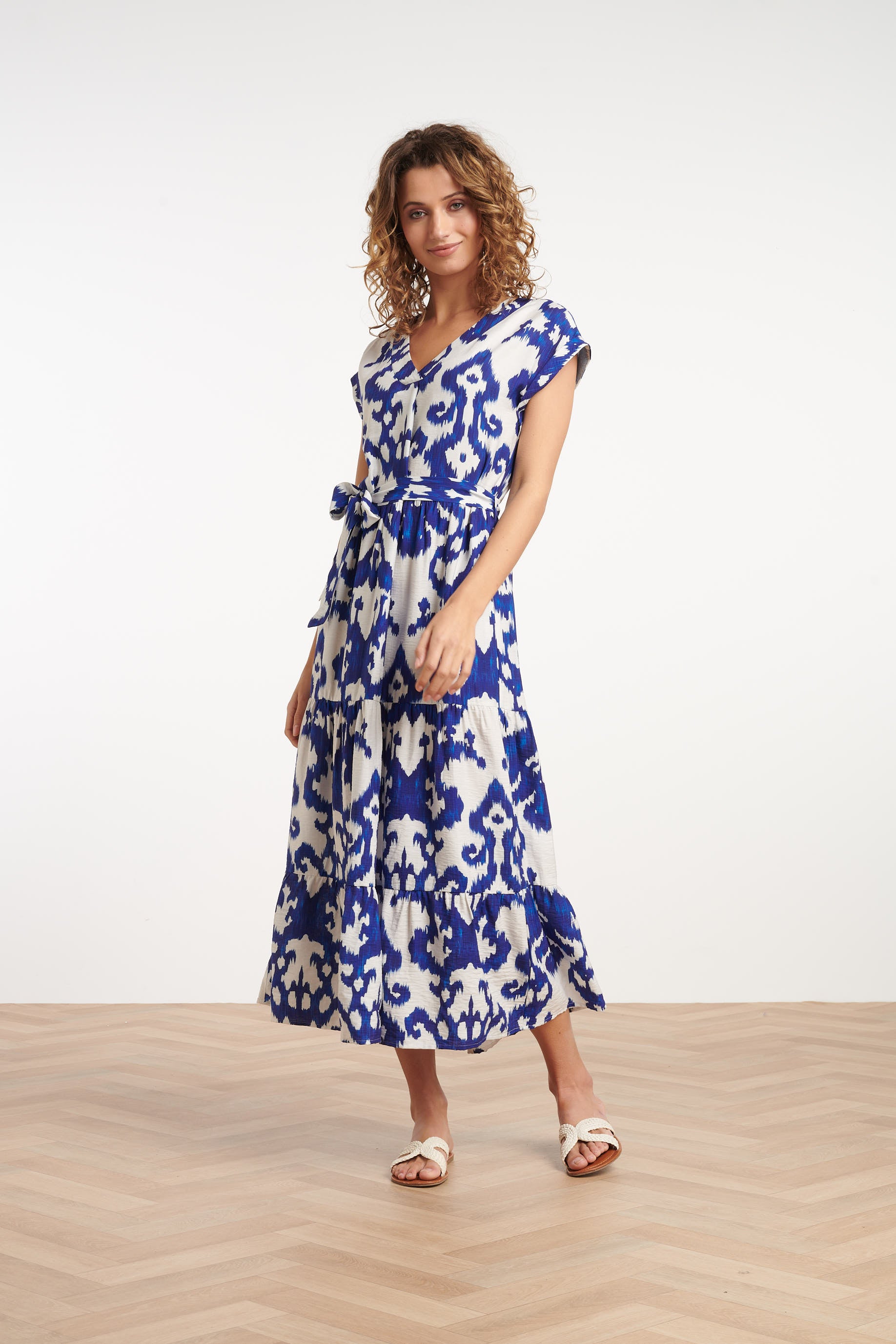 35185, Jurken | Off White-Cobalt Blue