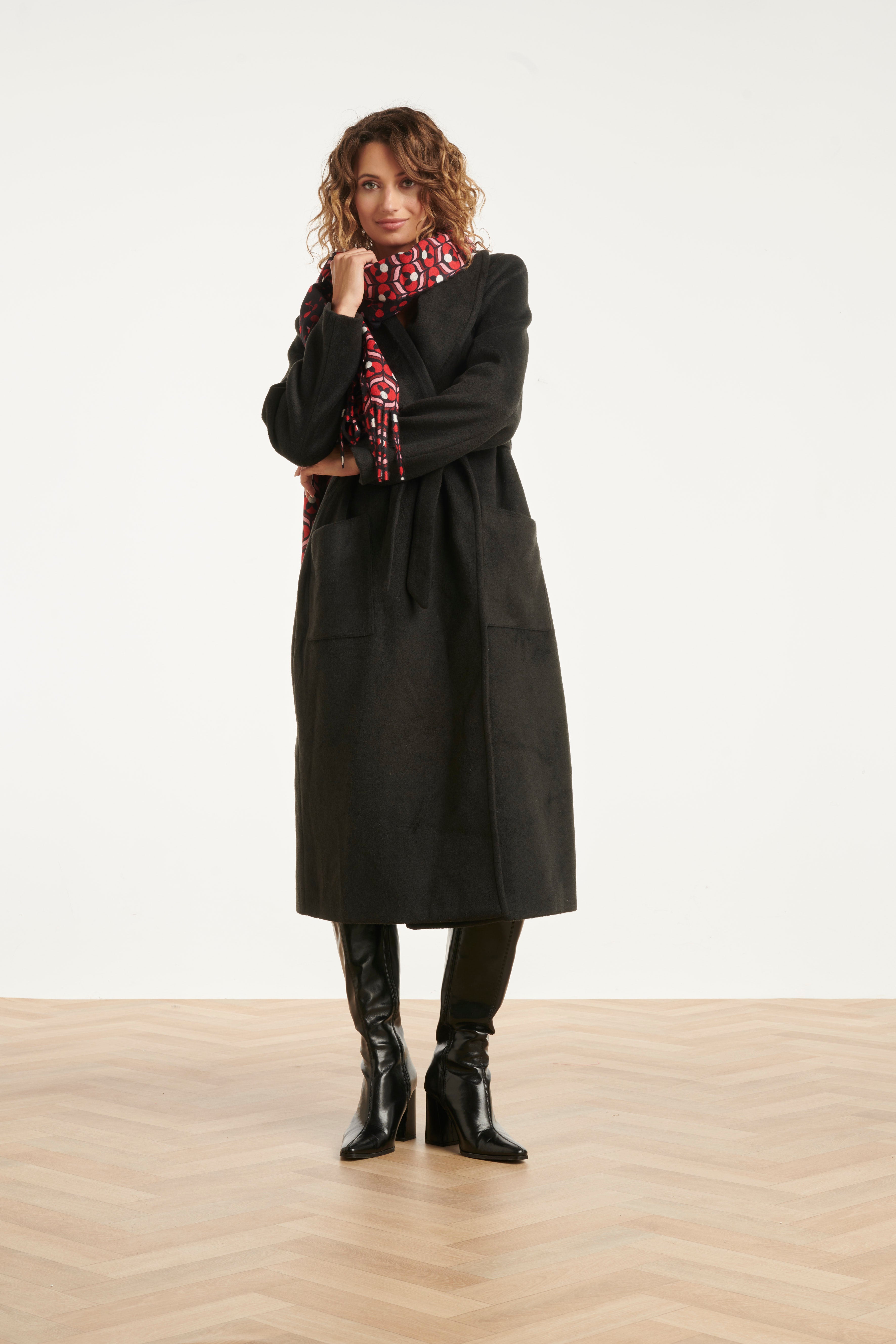 55304 Dubbelzijdige Retro Kers GeprInt Sjaal in Zwart En Rood | Black - Red