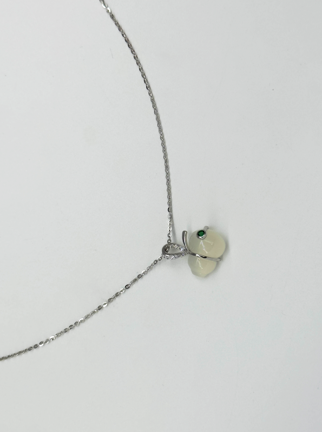64010 Dunne En Ketting Met Hetian Jade Steen Hanger | Silver