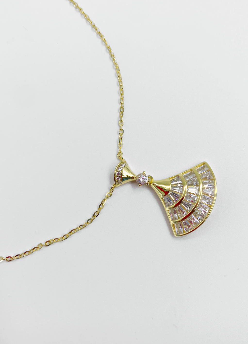 64031 Fijne Vergulde En Ketting Met Waaier Hangerzirkoon | Gold