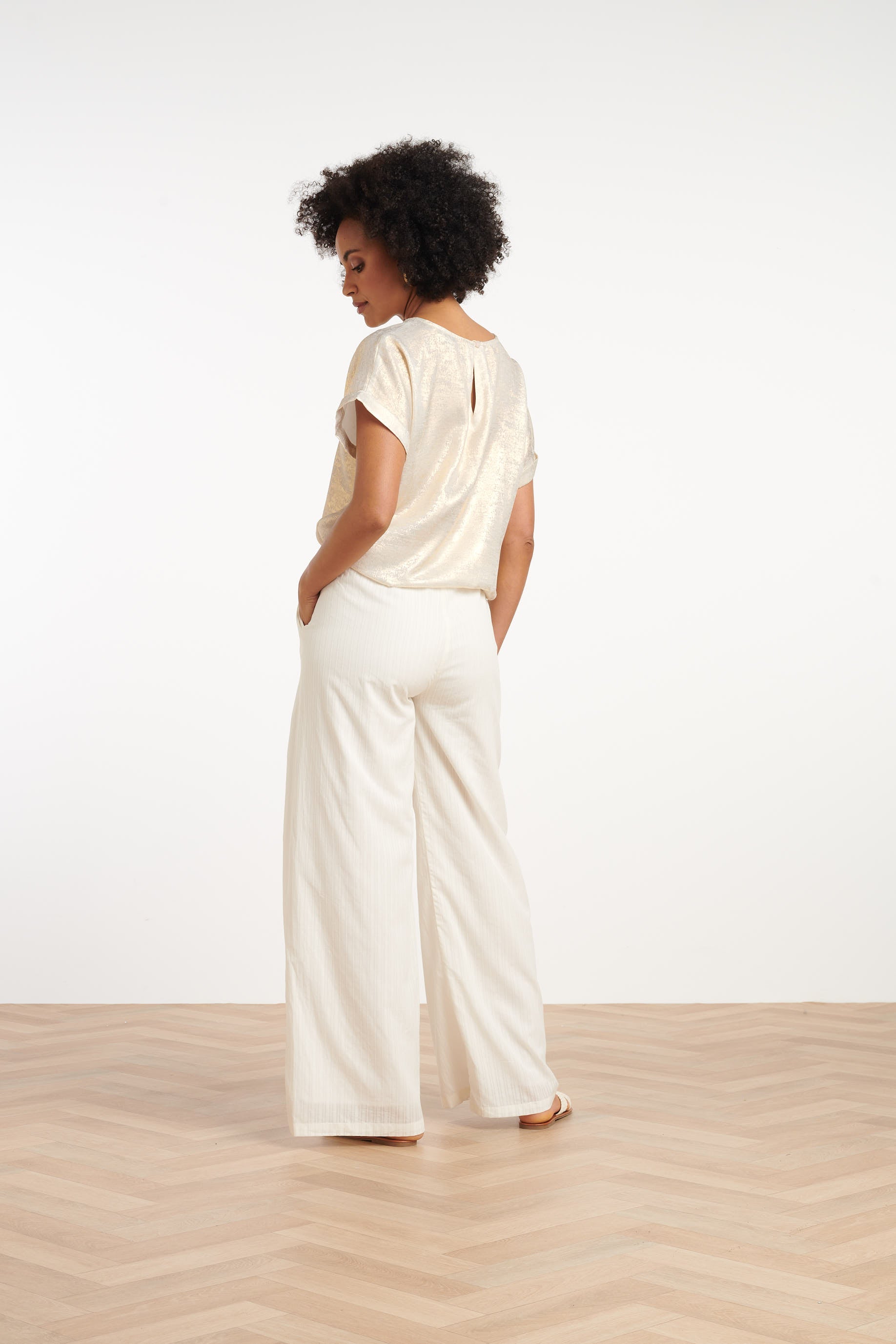 S25369, Tops | Gold
